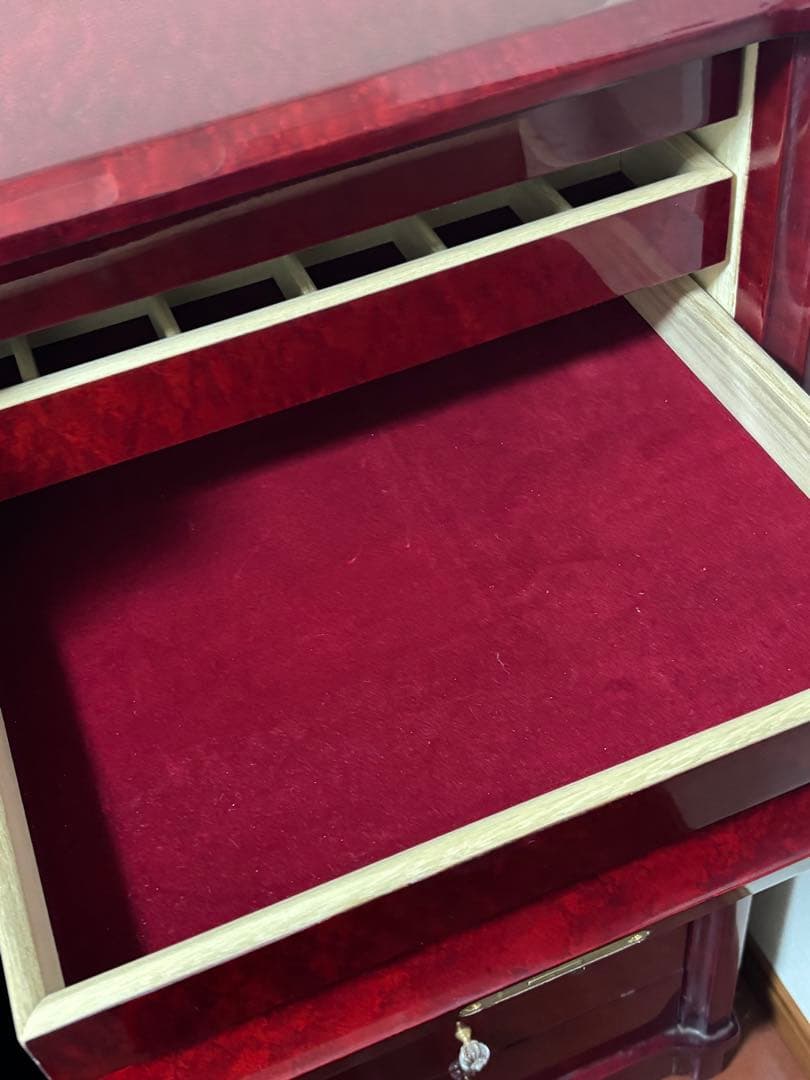 井上木工所　鍵付き　宝石箱