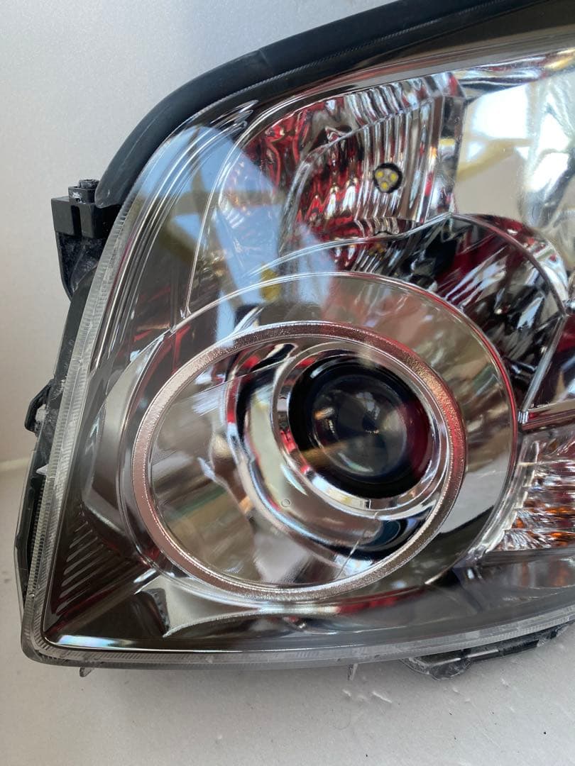 トヨタ ノア ヴォクシー 70系 前期 純正 HID ヘッドライト 左右セット