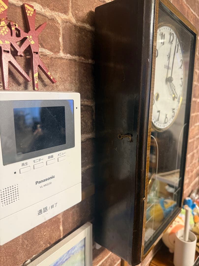 昭和30年代 栄計舎 ゼンマイ式掛時計 振り子 巻き鍵付 動作品　昭和レトロ