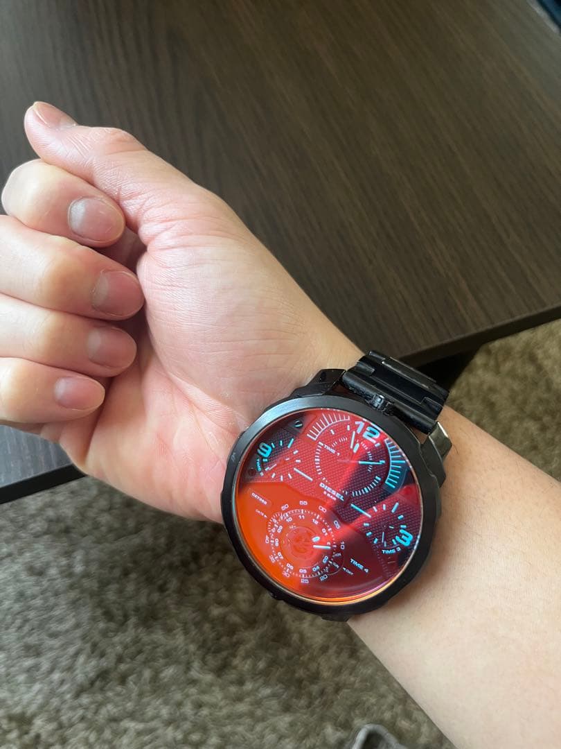 DIESEL DZ7362 腕時計　メンズ　ディーゼル