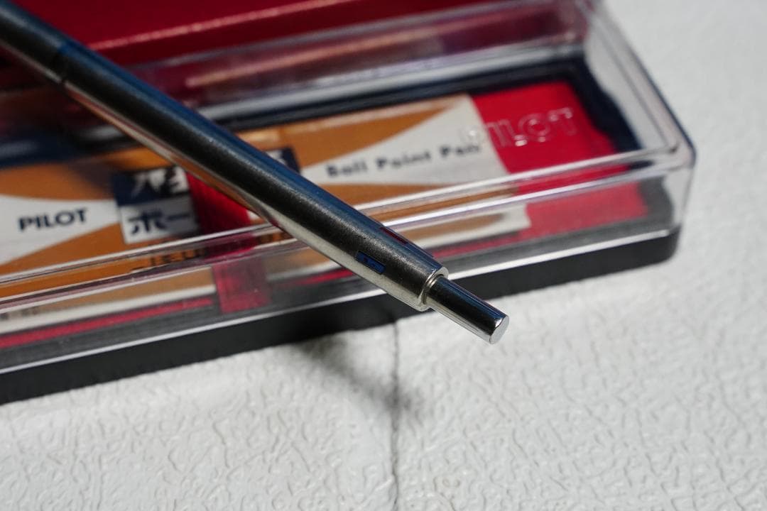 希少 PILOT パイロット 細字4色 振り子式 多機能ペン 元箱付き