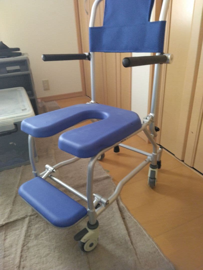 MIKI 　入浴用椅子　土日限定価格