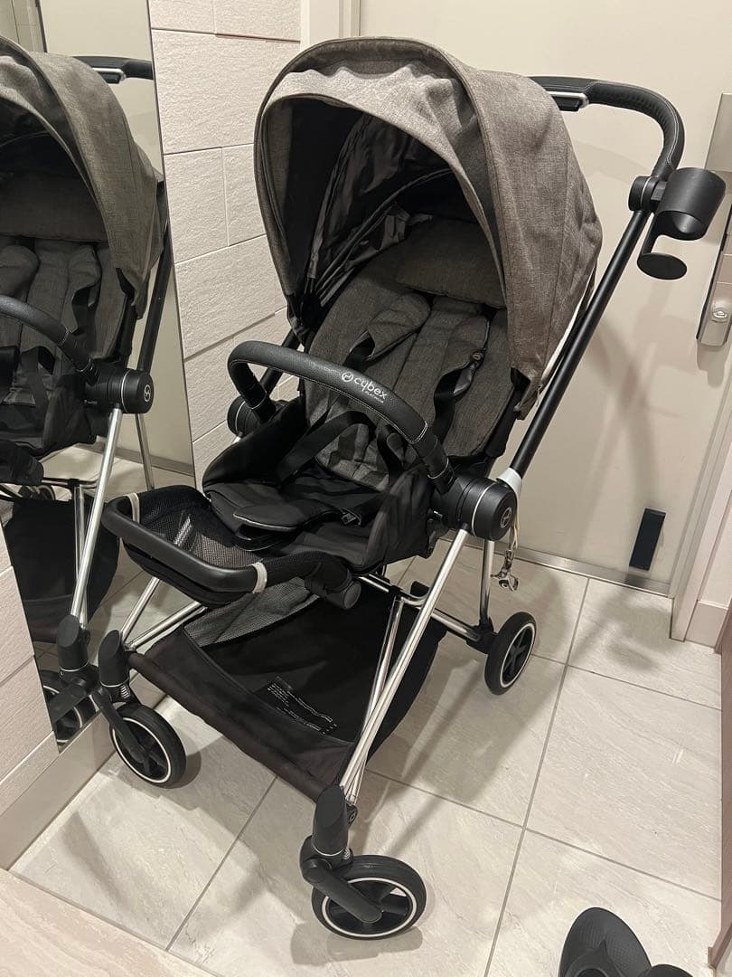 Cybex MIOSベビーカー グレー(ドリンクホルダー付き)