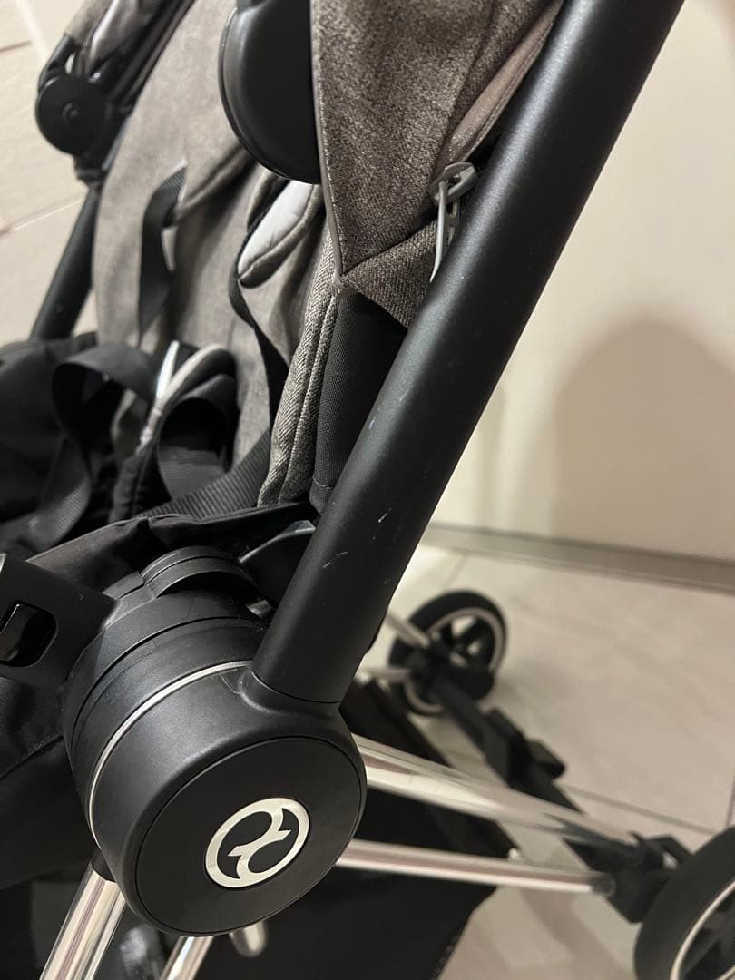 Cybex MIOSベビーカー グレー(ドリンクホルダー付き)