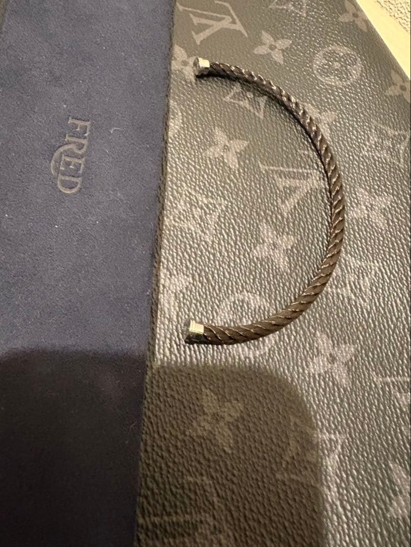 FRED モノグラムレザーブレスレット 最終値下げ