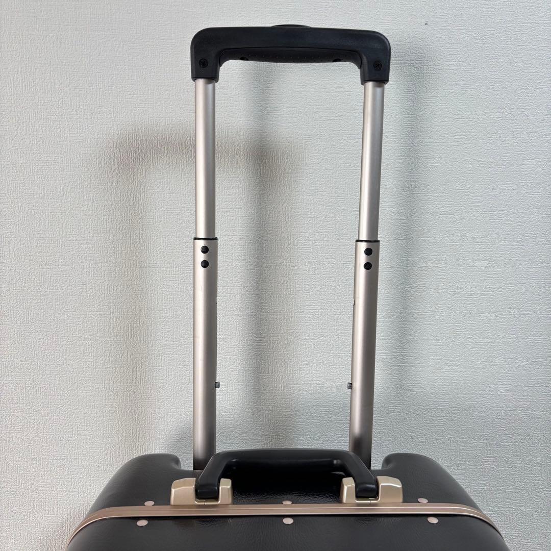 美品　エース ハントラミエンヌ 30L スーツケース キャリーケース　機内持ち込