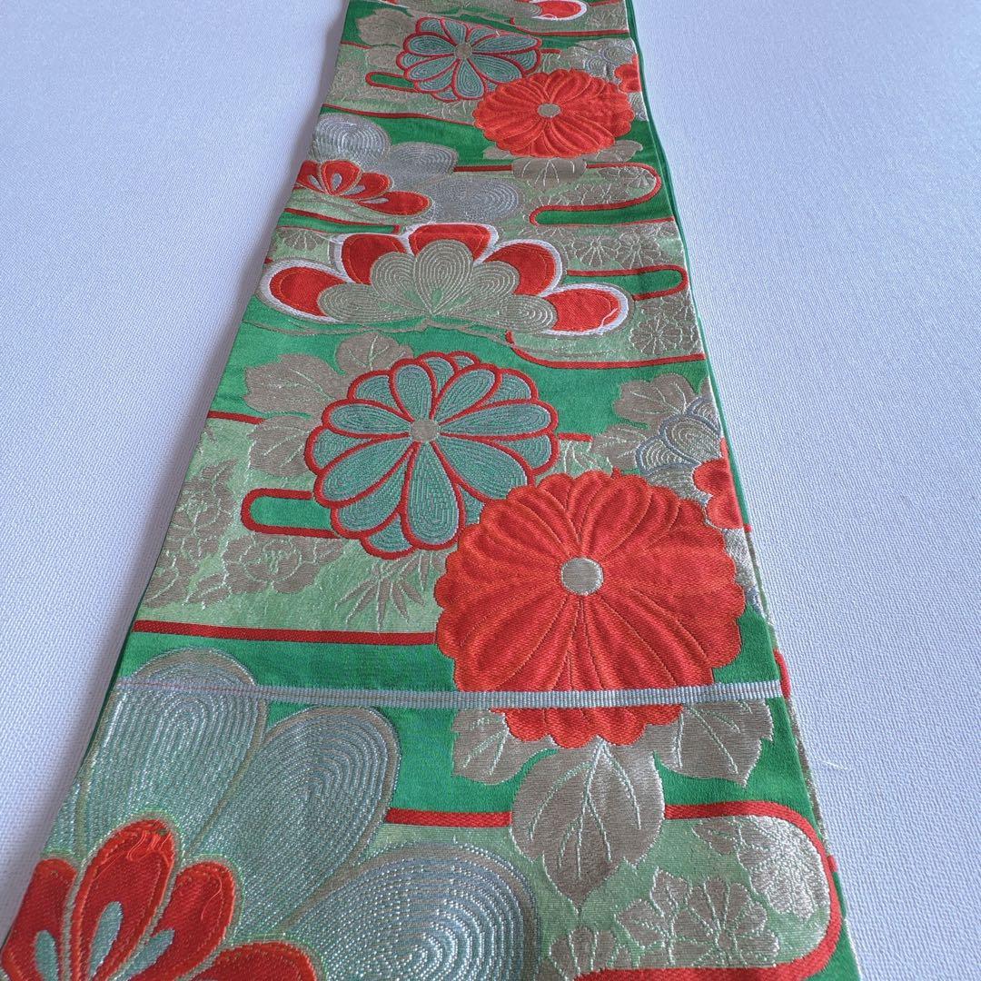 美品　七五三７歳女の子　フルセット　赤地しぼり柄　緑地袋帯　小物　7331