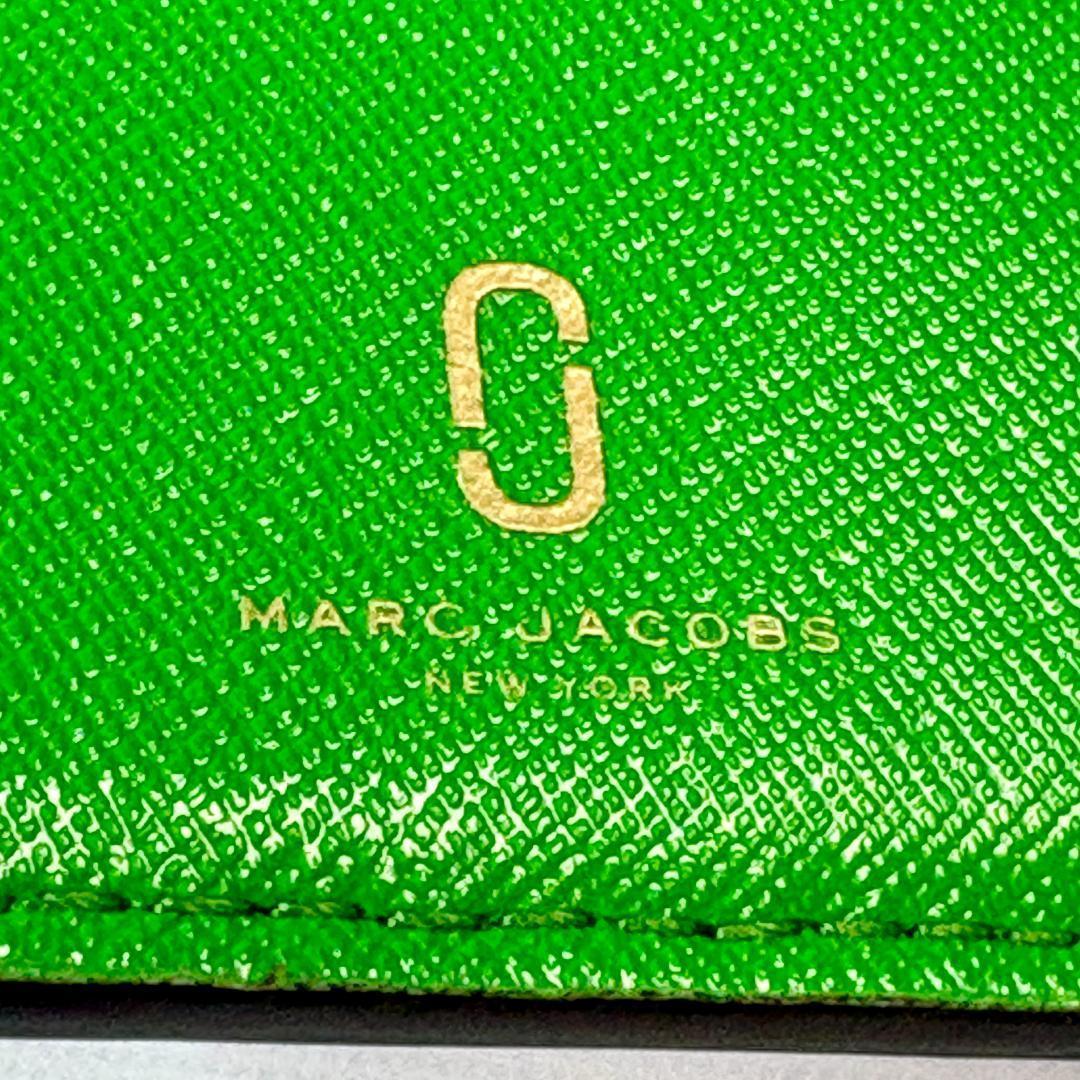 マーク・ジェイコブス　MARC JACOBS 二つ折り財布 ブラック/グリーン