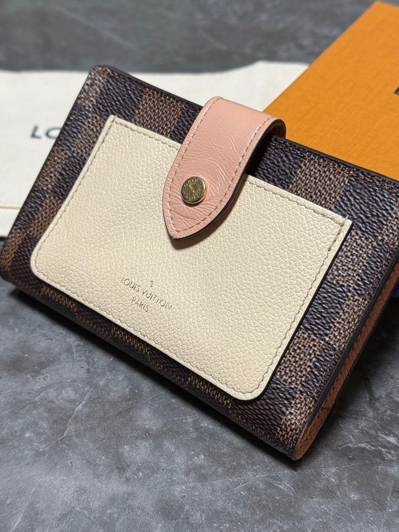 ルイヴィトン　財布　ポルトフォイユ ジュリエット