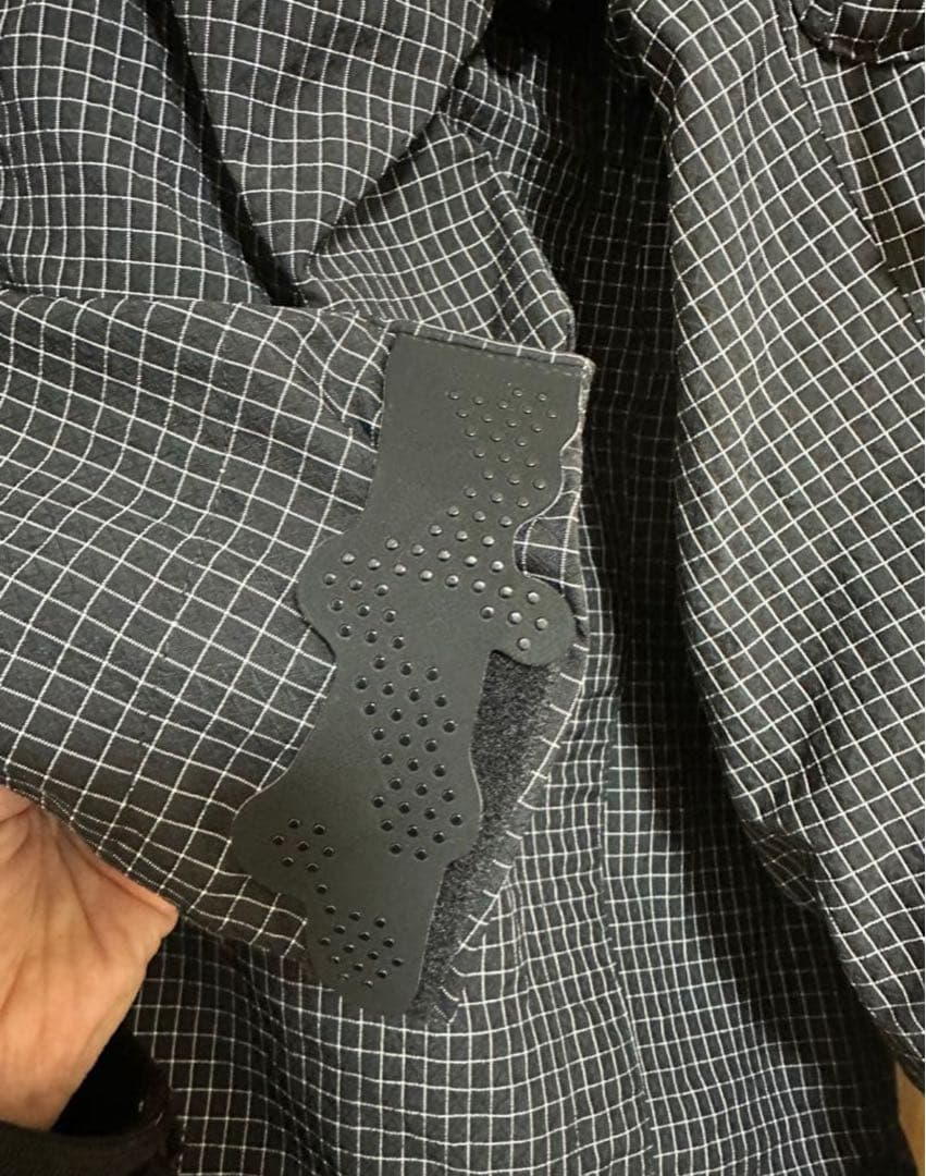 NIKE off-white ナイキ　オフホワイト ジャケット