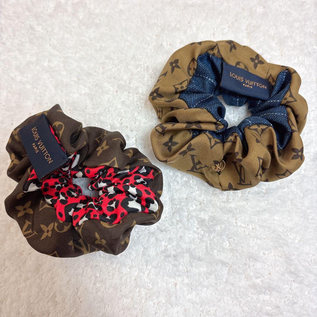 LouisVuitton シュシュ リバーシブル