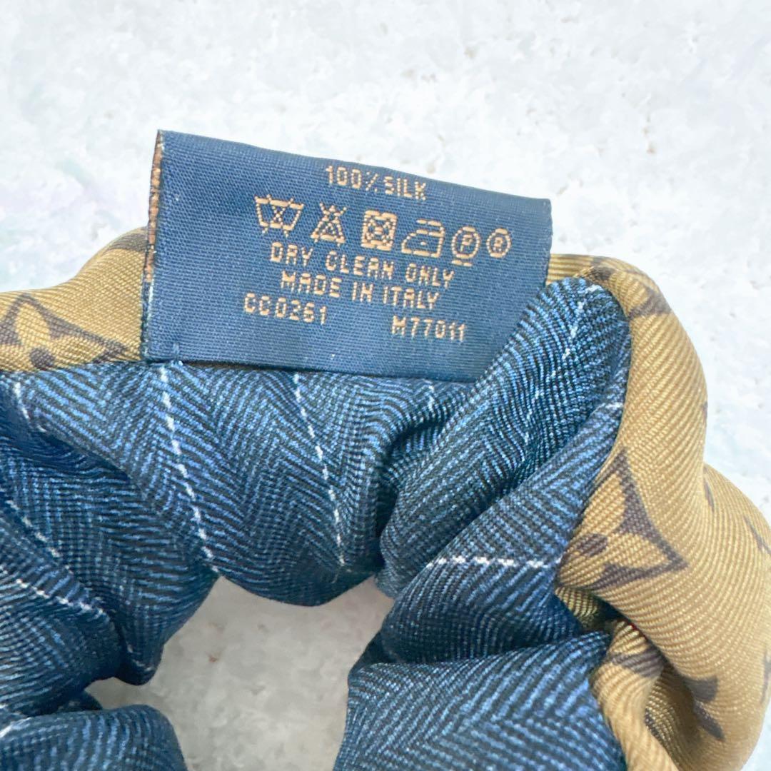 LouisVuitton シュシュ リバーシブル