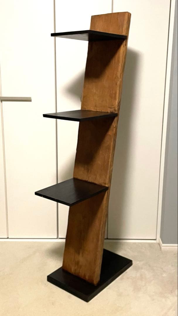 無垢材 ディスプレイシェルフ 木製傾斜3段
