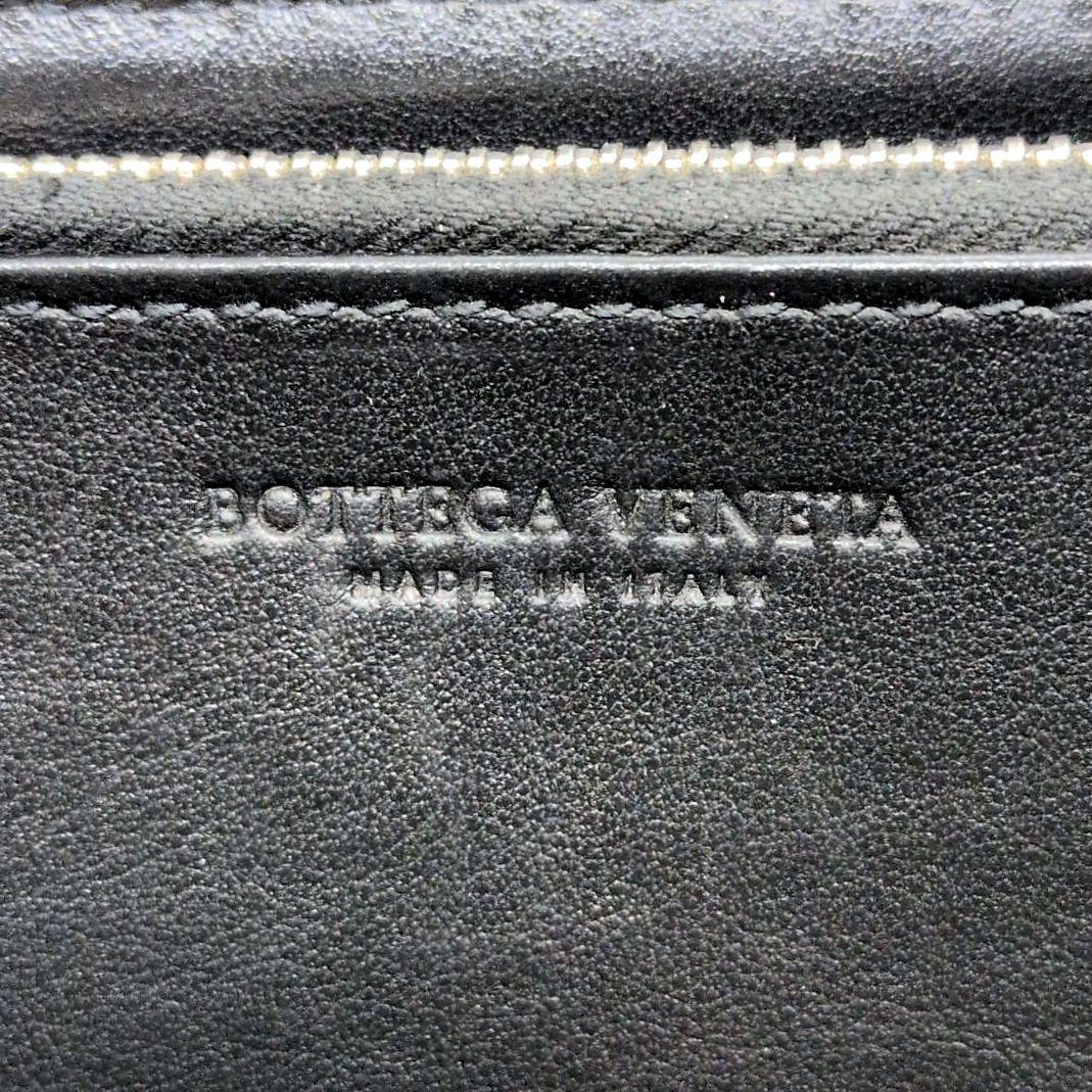 【RFID搭載 近年モデル 美品】ボッテガヴェネタ　イントレチャート　長財布　黒