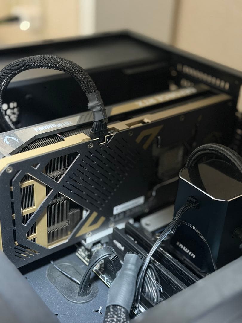 説明欄必見！ZOTAC GeForce RTX5090 32GB