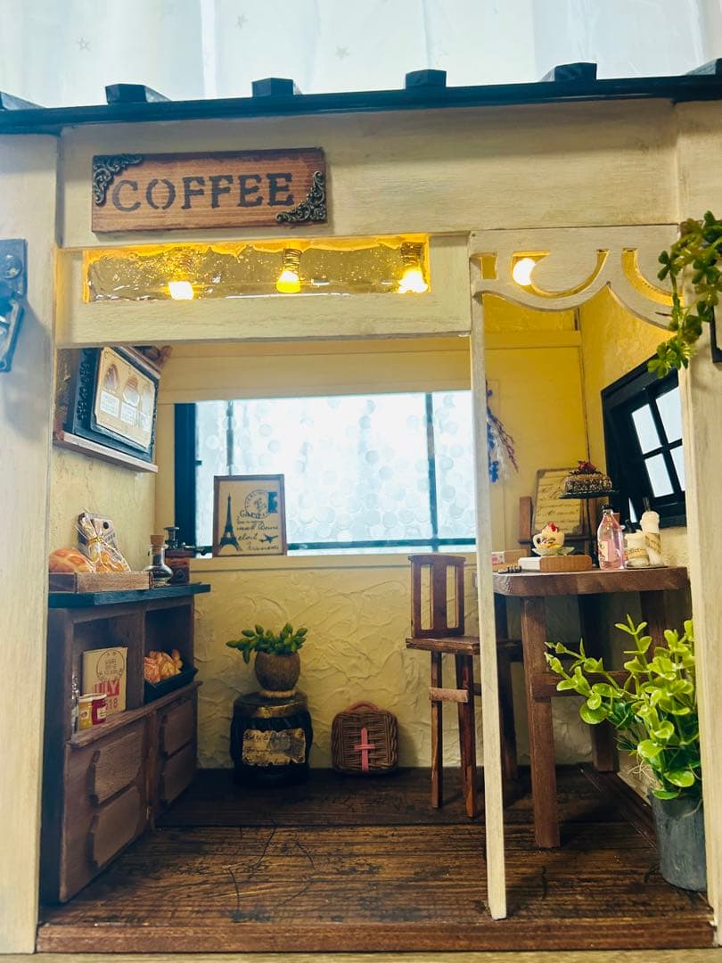 木製ミニチュアハウス⭐︎ドールハウス⭐︎背景ボード⭐︎ハンドメイド小物類一式セット