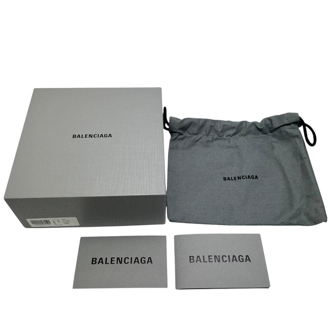 バレンシアガ 二つ折り財布 エブリデイ ロゴ ファスナー レザー ブラック　黒