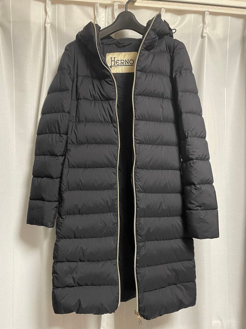 Herno ブラック ダウンジャケット サイズ38