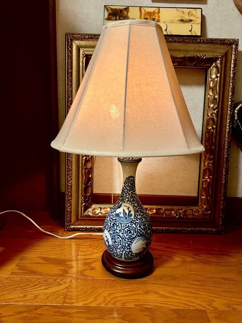 ヨーロッパ　フランスアンティーク　ヴィンテージvintage ランプシェイド陶器