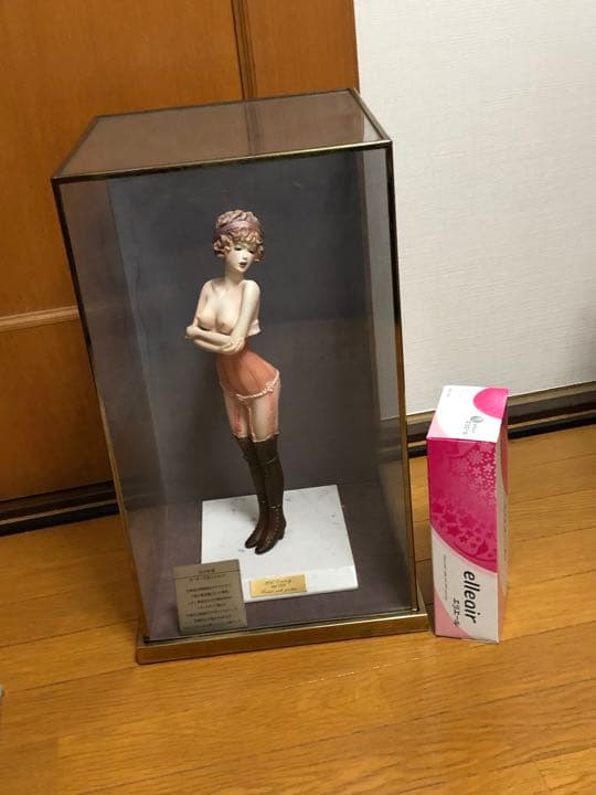 陶器製　高級人形　ワコール