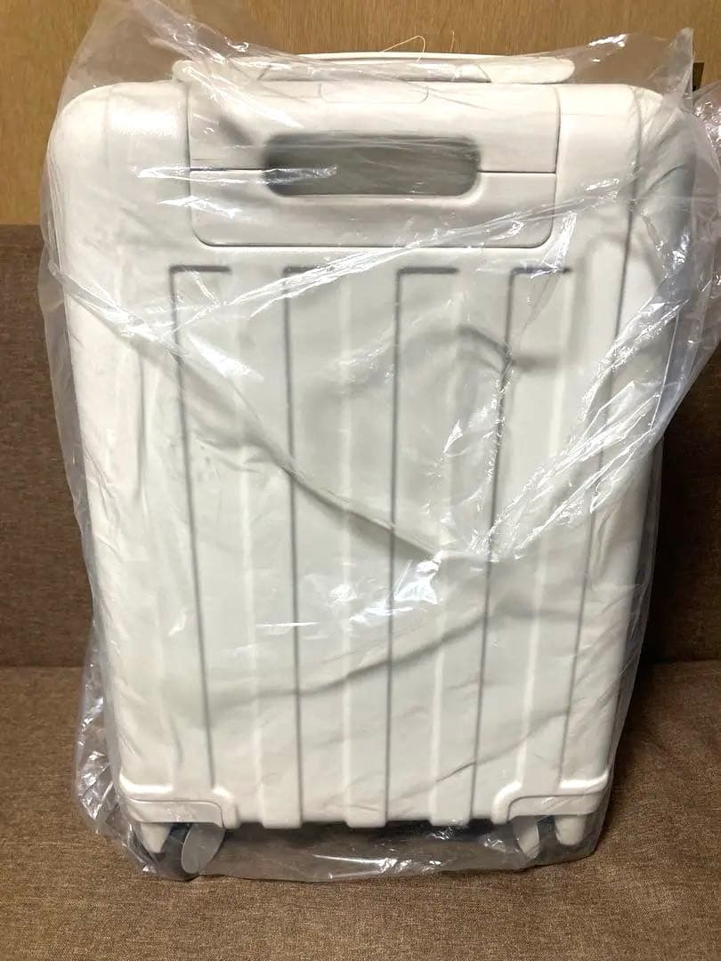 【新品未開封品】しまむら　ちはる　コラボ　キャリーケース　シンデレラ