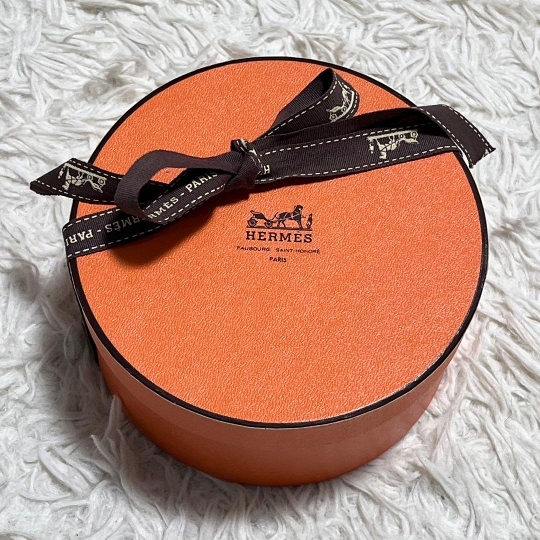 極美品 エルメス カレ90 深海魚 GRANDS FONDS プリーツ 箱付き