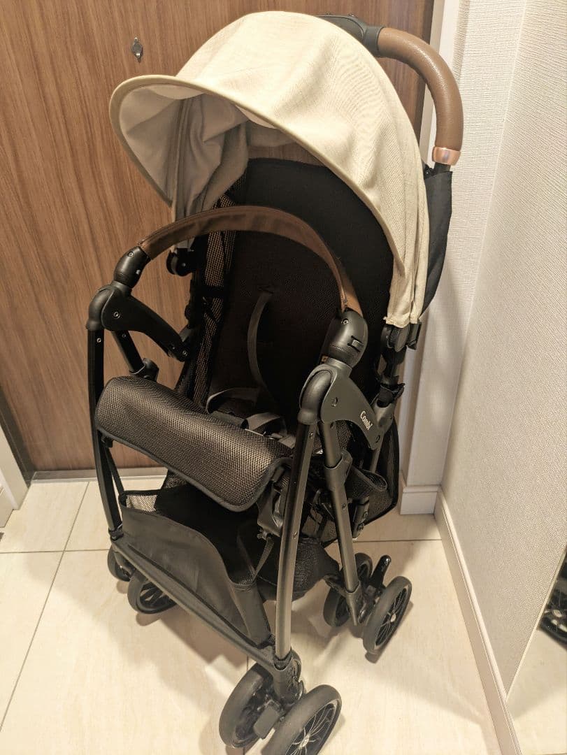 【お値下げしました】コンビ ベビーカー Acbee plus