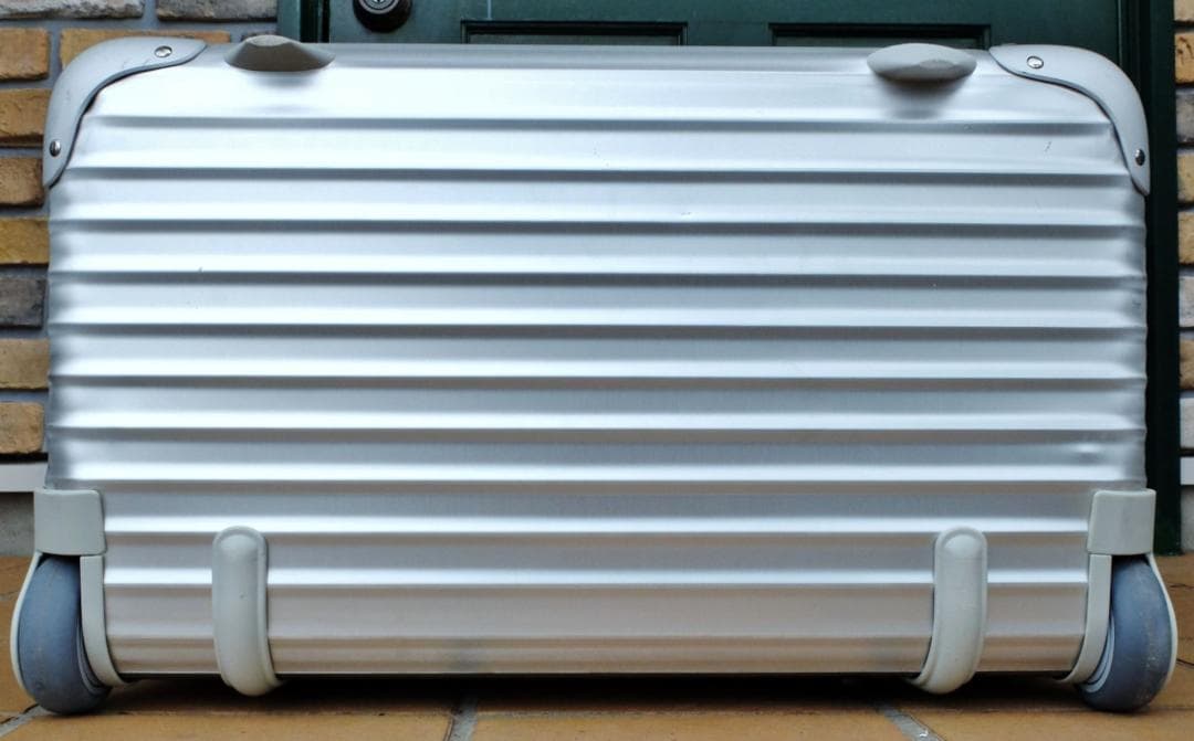 リモワ 985.51『ポルシェ』特別仕様 2輪TSAパイロット特大56L 激レア