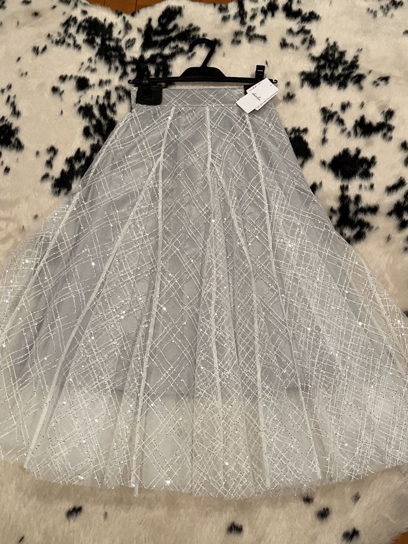 新品未使用dazzlinスパンコールチュールチェックスカート s size