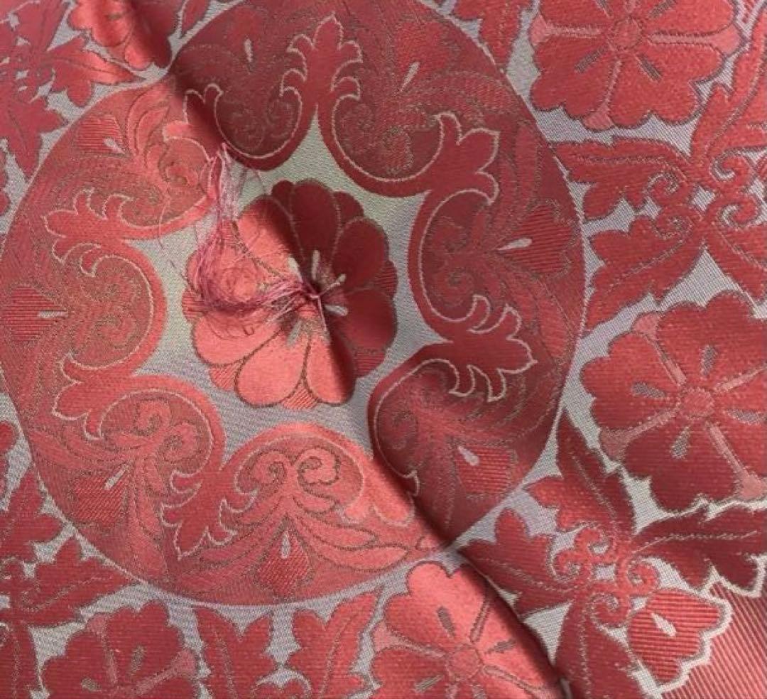 深い赤色の花柄座布団・高級座布団5枚　未使用　激安‼️
