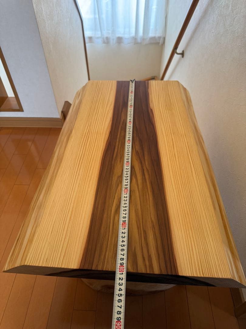 天然杉一枚板最高級杢目のゴツ脚安定テーブル　beeswax塗装仕上げ‼️