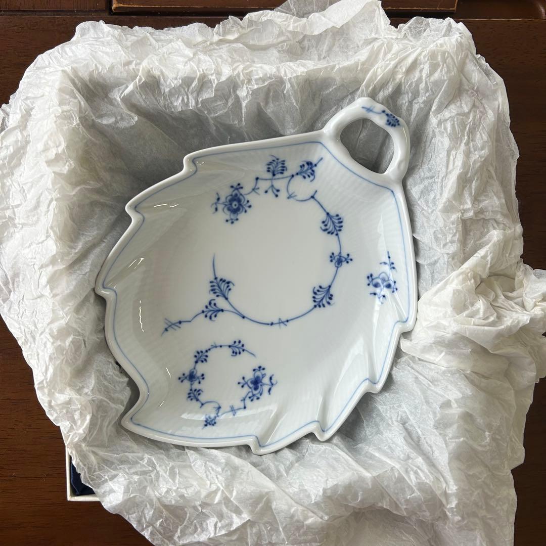 ロイヤルコペンハーゲン ジャパニーズ　リーフディッシュ