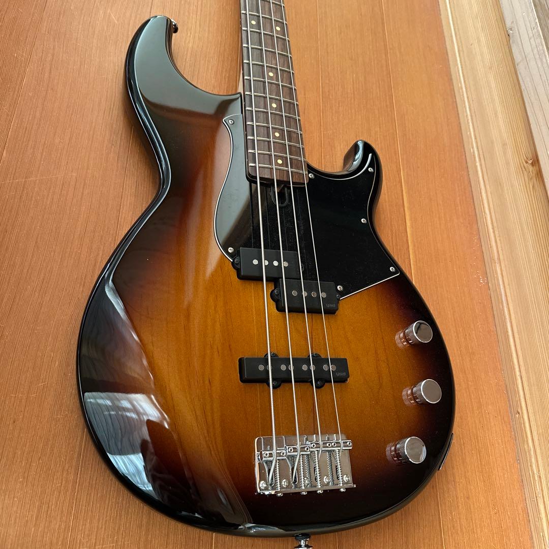 ベース Yamaha BB434