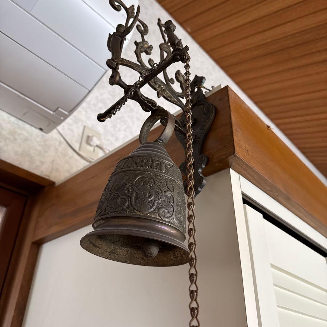 インテリアの呼び鈴