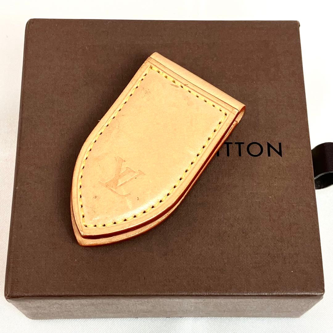 【美品】ルイヴィトン　マネークリップ　パンス ア ビエ　ヌメ革　M64692