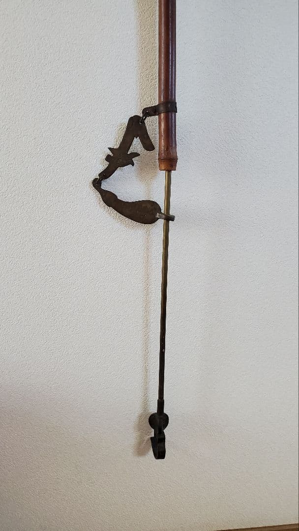 自在鉤　囲炉裏　古民具（昭和レトロ）　一富士　二鷹　三茄子　縁起物