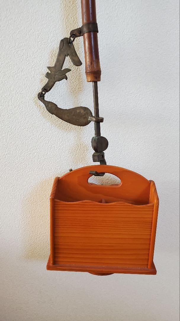 自在鉤　囲炉裏　古民具（昭和レトロ）　一富士　二鷹　三茄子　縁起物