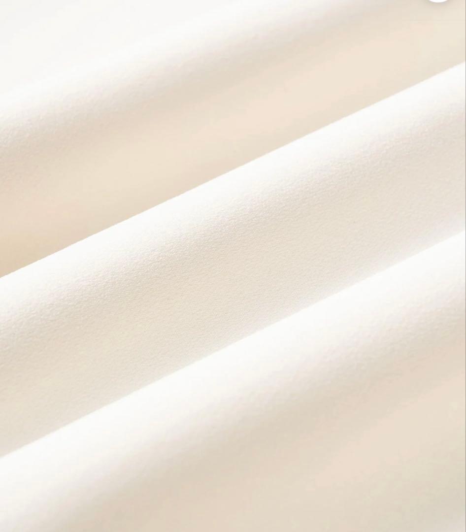 今期新品 SOEJU ショートスリーブコクーンブラウス 白 M