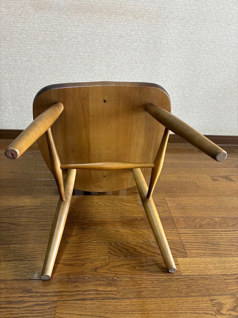 ②カリモク コロニアル ダイニングチェア 肘なし 回転なし　1脚