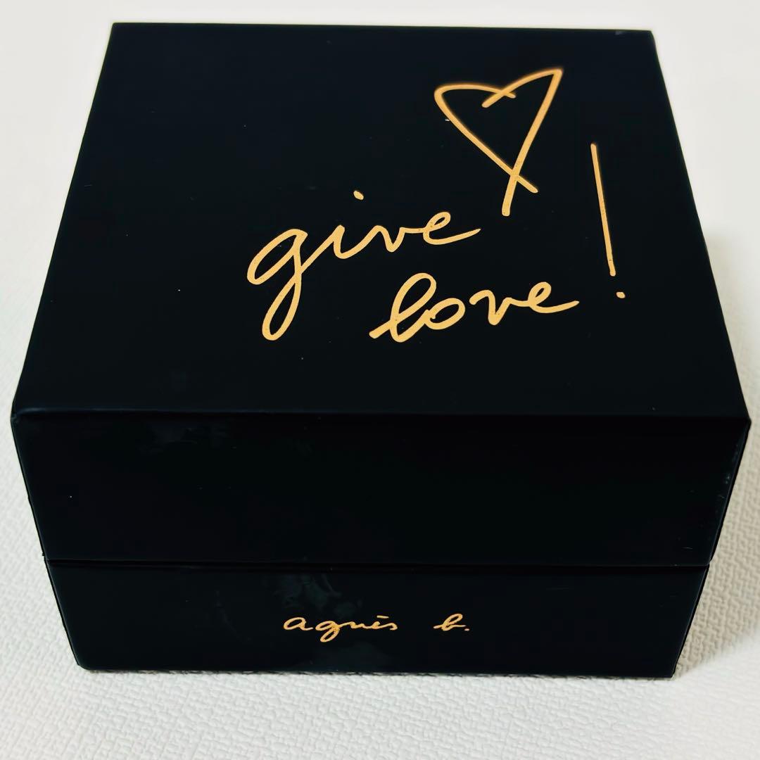 アニエスベー　ソーラークロノグラフ限定品　リミテッドモデル