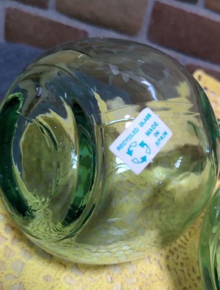 RECYCLED GLASS MADE IN SPAIN グリーン系ボトル3個