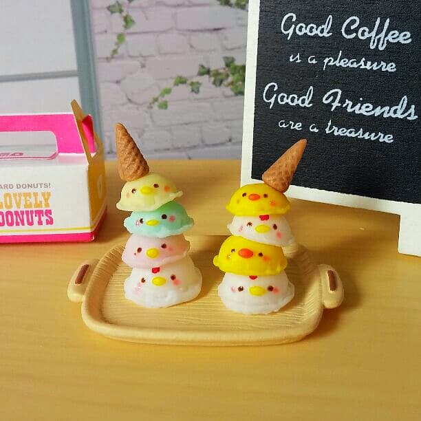 ミニチュア❤ひよこアイスタワー