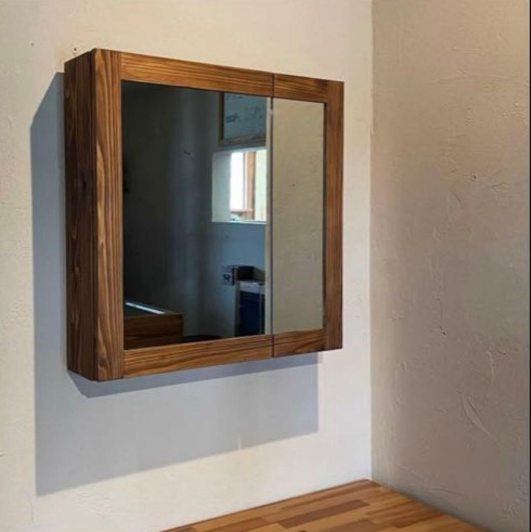 訳あり新品・未使用★木製壁掛け鏡　木製キャビネット