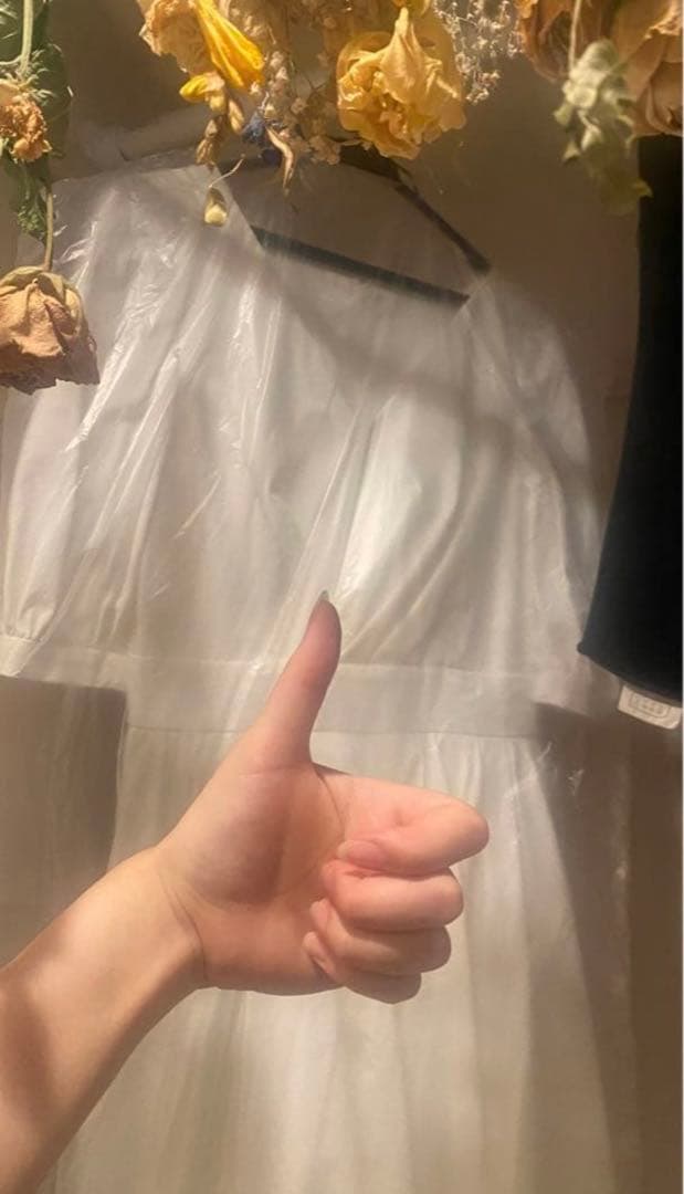 タフタカシュクールドレス