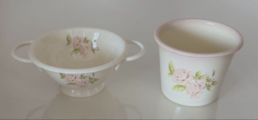 イマンダイアナローズ琺瑯フリーカップ１個プチコランダー１個