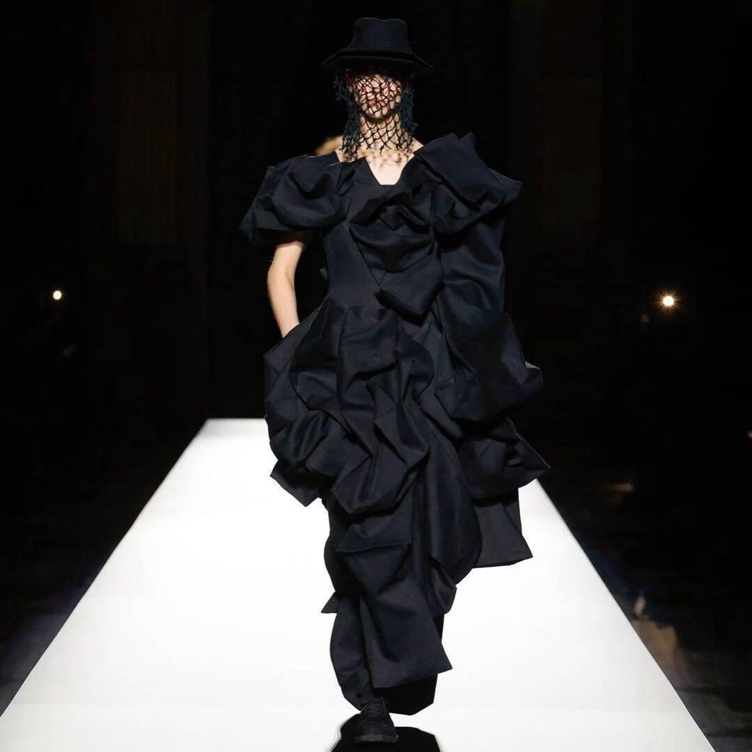 S'YTE×伊藤潤二 25aw 黒谷あざみ シルク ネクタイ / うずまき