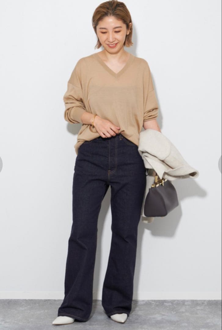 新品　plage プラージュ　Vネックニット　定価19,800円