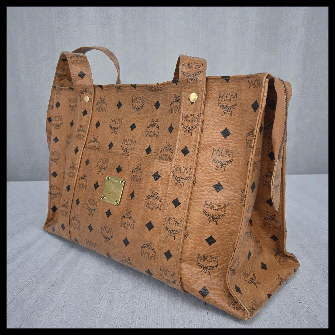 MCM エムシーエム　ヴィセトス柄トートバッグ　肩掛け　レザー