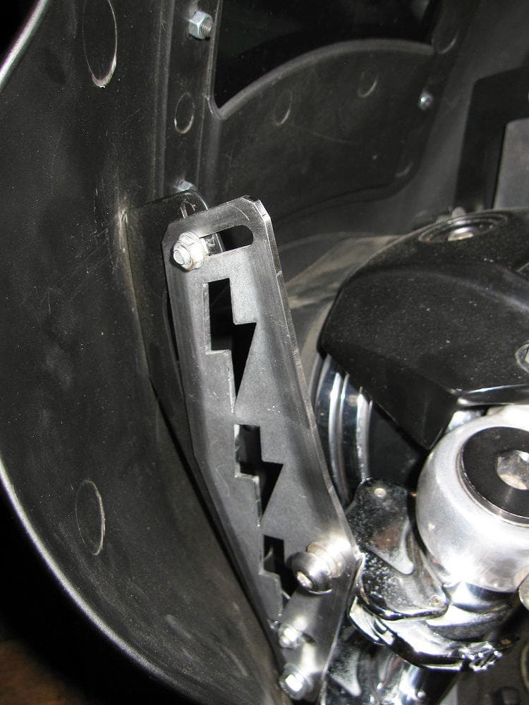 クォーターフェアリング用 ブラケット 39mmフォーク ダイナ スポーツスター