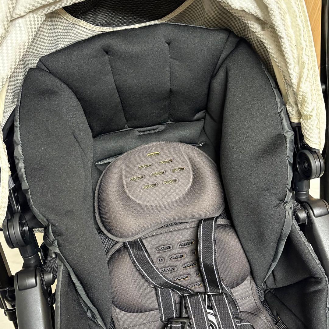 コンビ メチャカル オート4キャス コンパクト エッグショック ベビーカー 美品